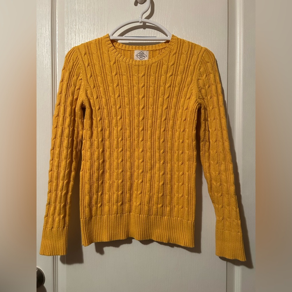 NWOT St. John's Bay Yellow Cable Knit Sweater
